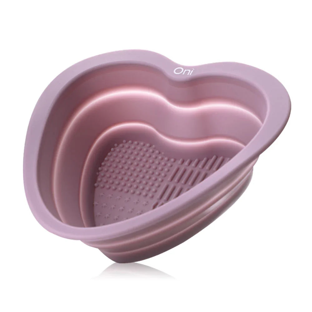 Oni Makeup Brush Cleansing Bowl Heart